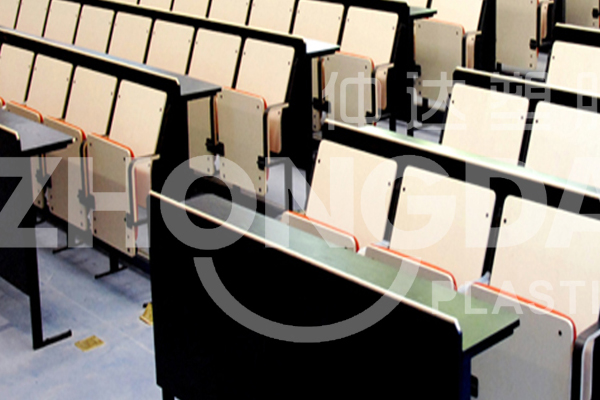 什么樣的階梯課桌椅比較好？